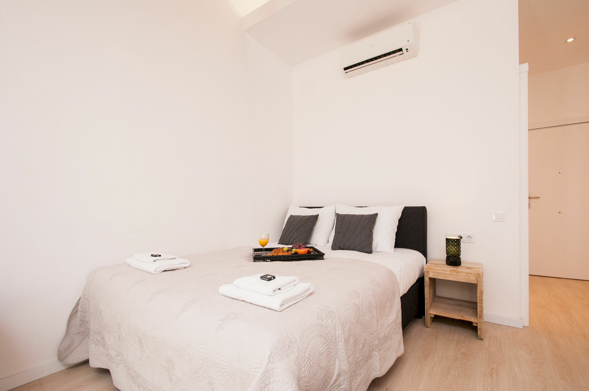 Short Stay Group Gracia Serviced Apartments バルセロナ エクステリア 写真