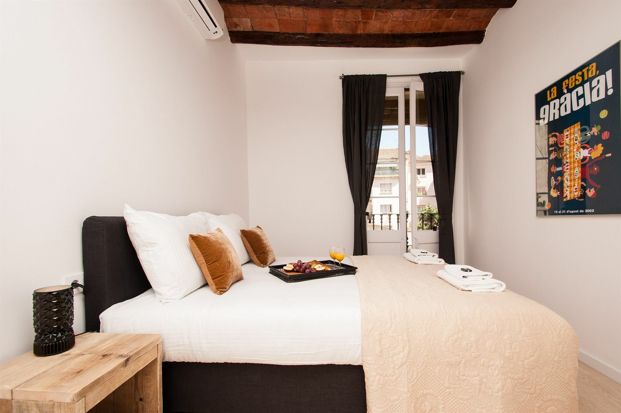 Short Stay Group Gracia Serviced Apartments バルセロナ エクステリア 写真